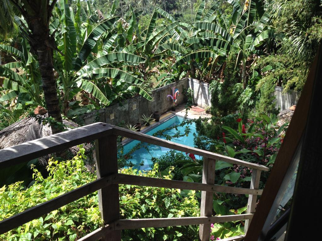 Guesthouse The 4 Fish Манадо Экстерьер фото
